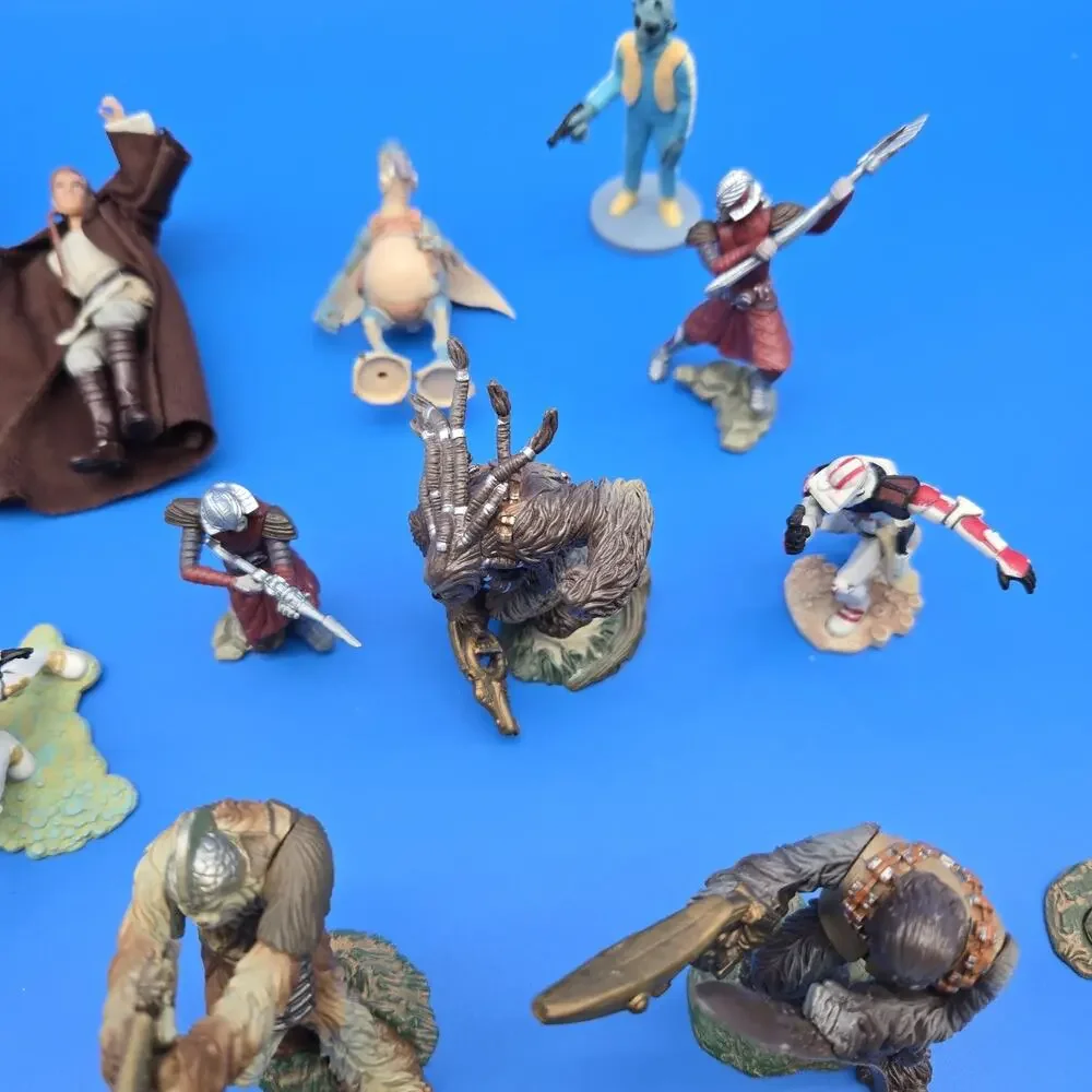 Star Wars Unleashed Figure Lot Mixed Clones Wookiees Battle Diorama Pieces